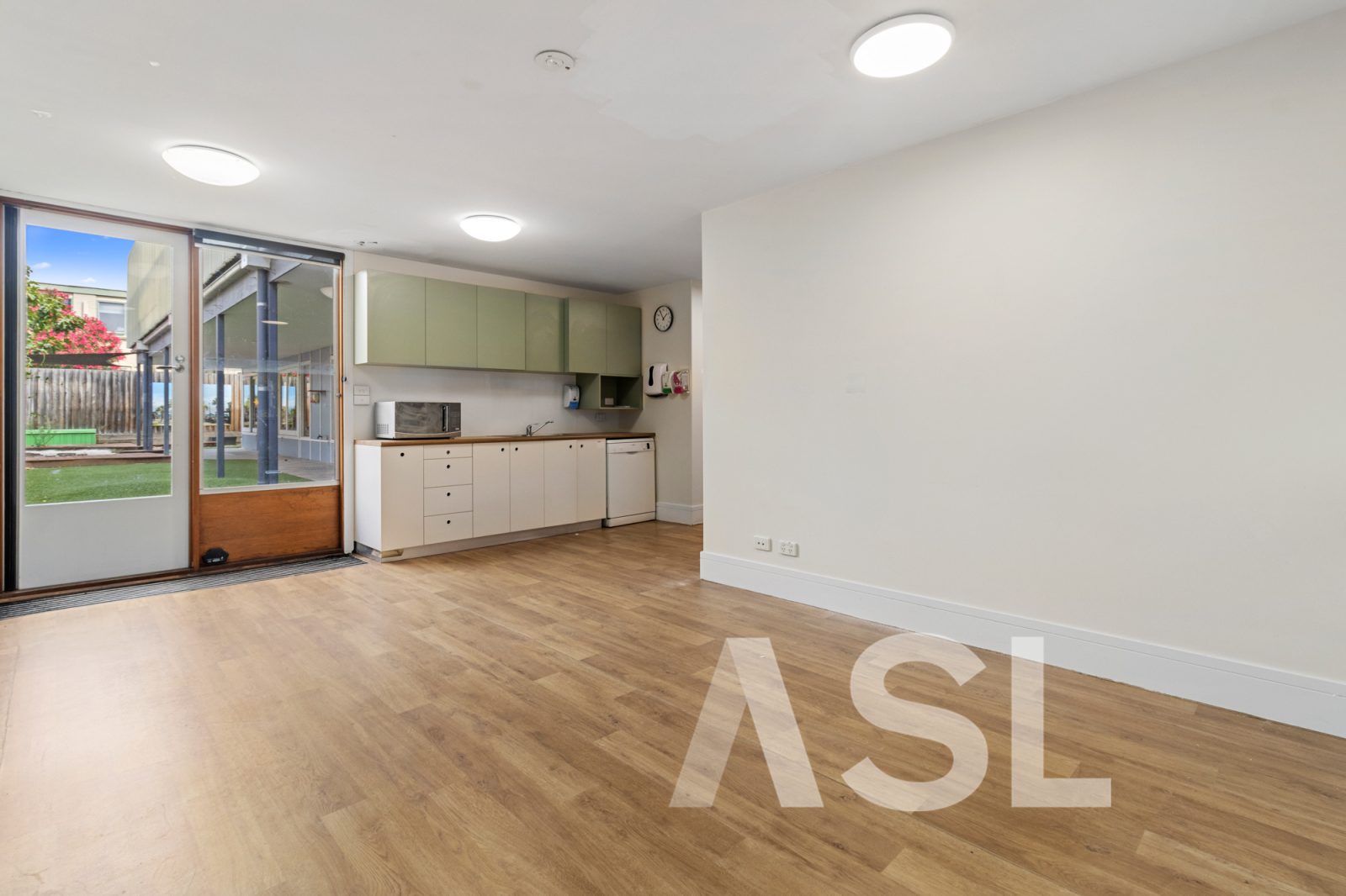 022 Open2view ID871605 43 Brighton Road 022 Open2view ID871605 43 Brighton Road