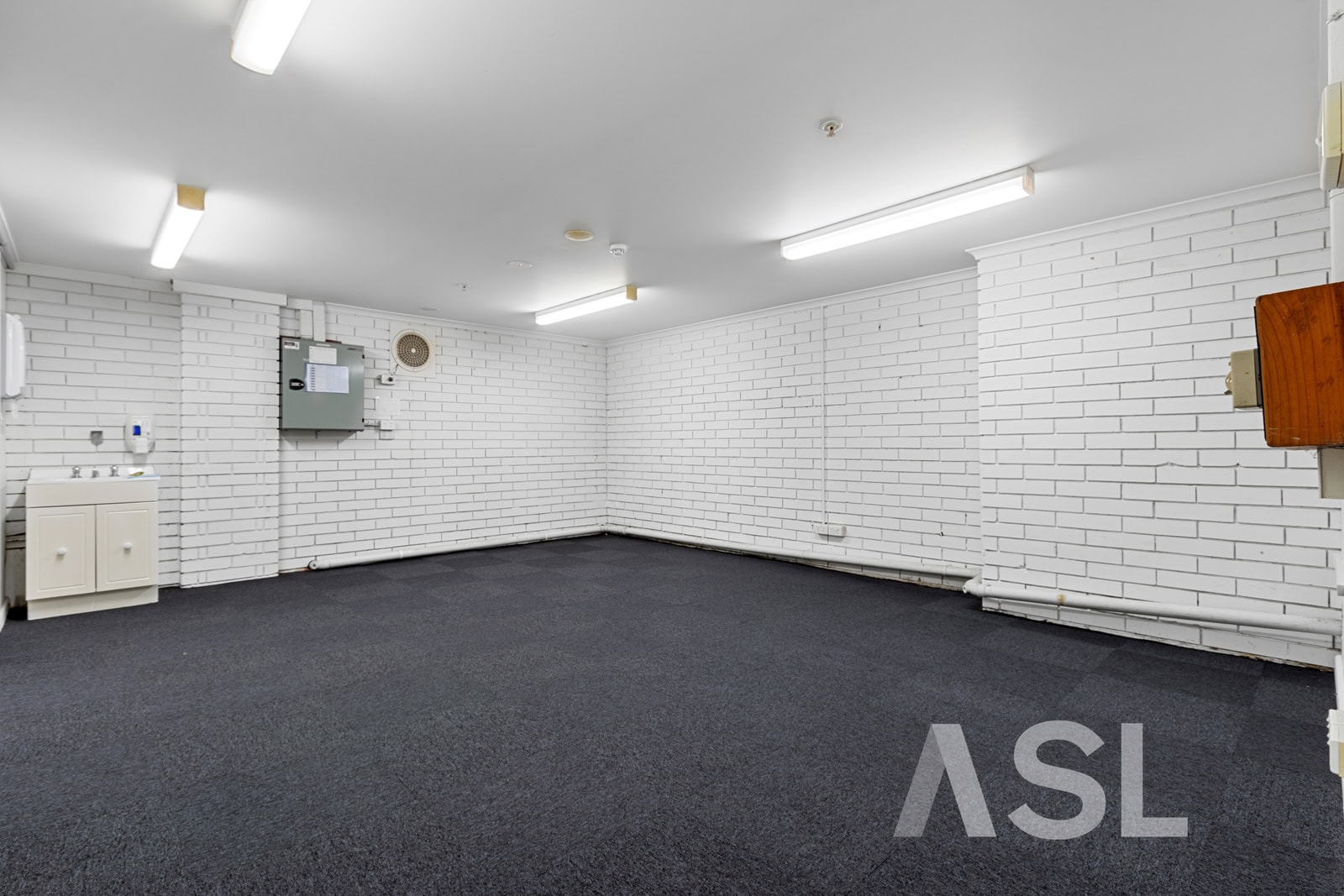 031 Open2view ID876395 1120 Main Road Eltham 031 Open2view ID876395 1120 Main Road Eltham