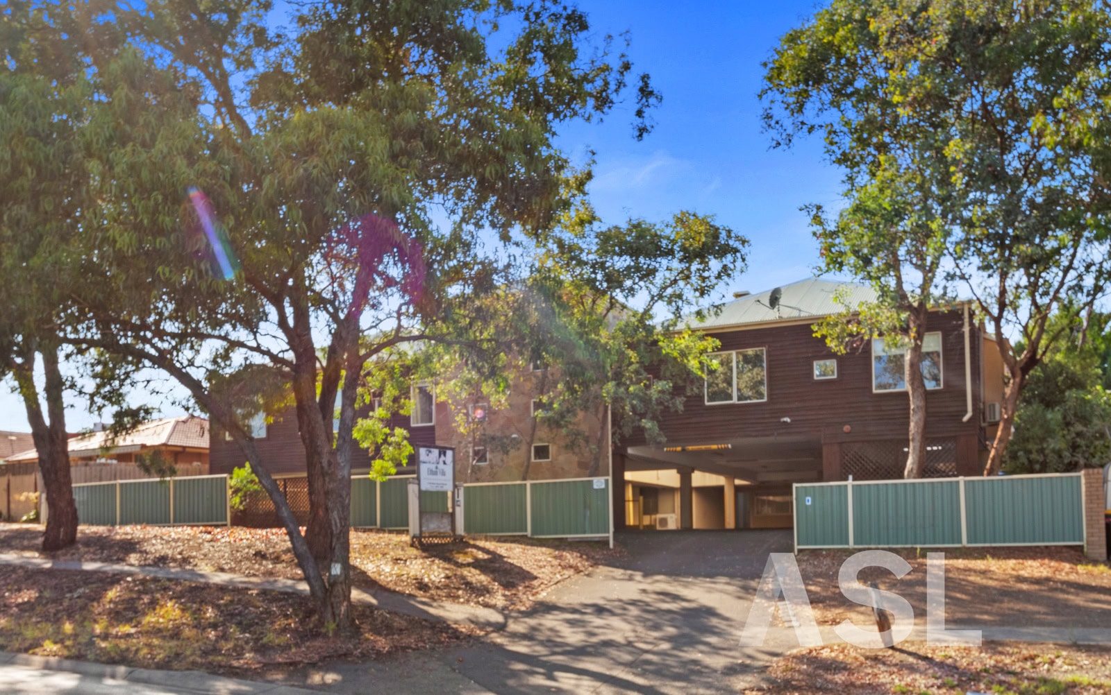 032 Open2view ID876395 1120 Main Road Eltham 032 Open2view ID876395 1120 Main Road Eltham