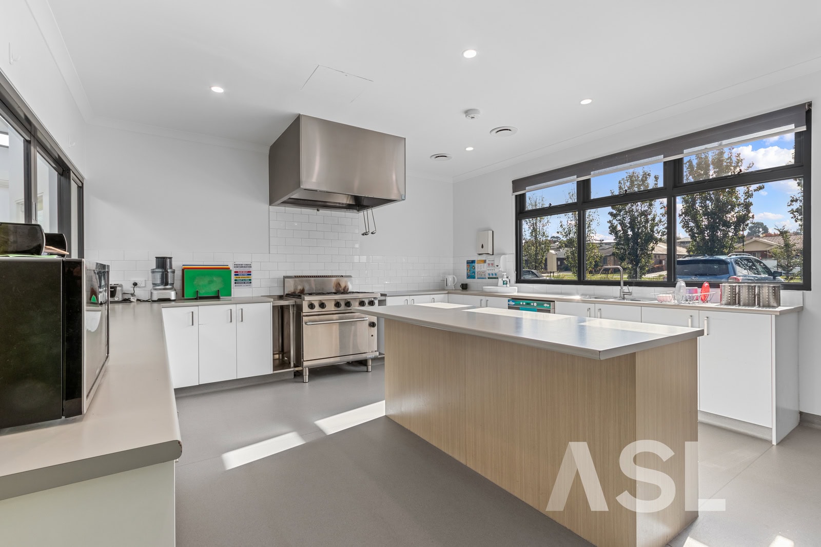 022 Open2view ID881185 730 Elizabeth Drive 022 Open2view ID881185 730 Elizabeth Drive