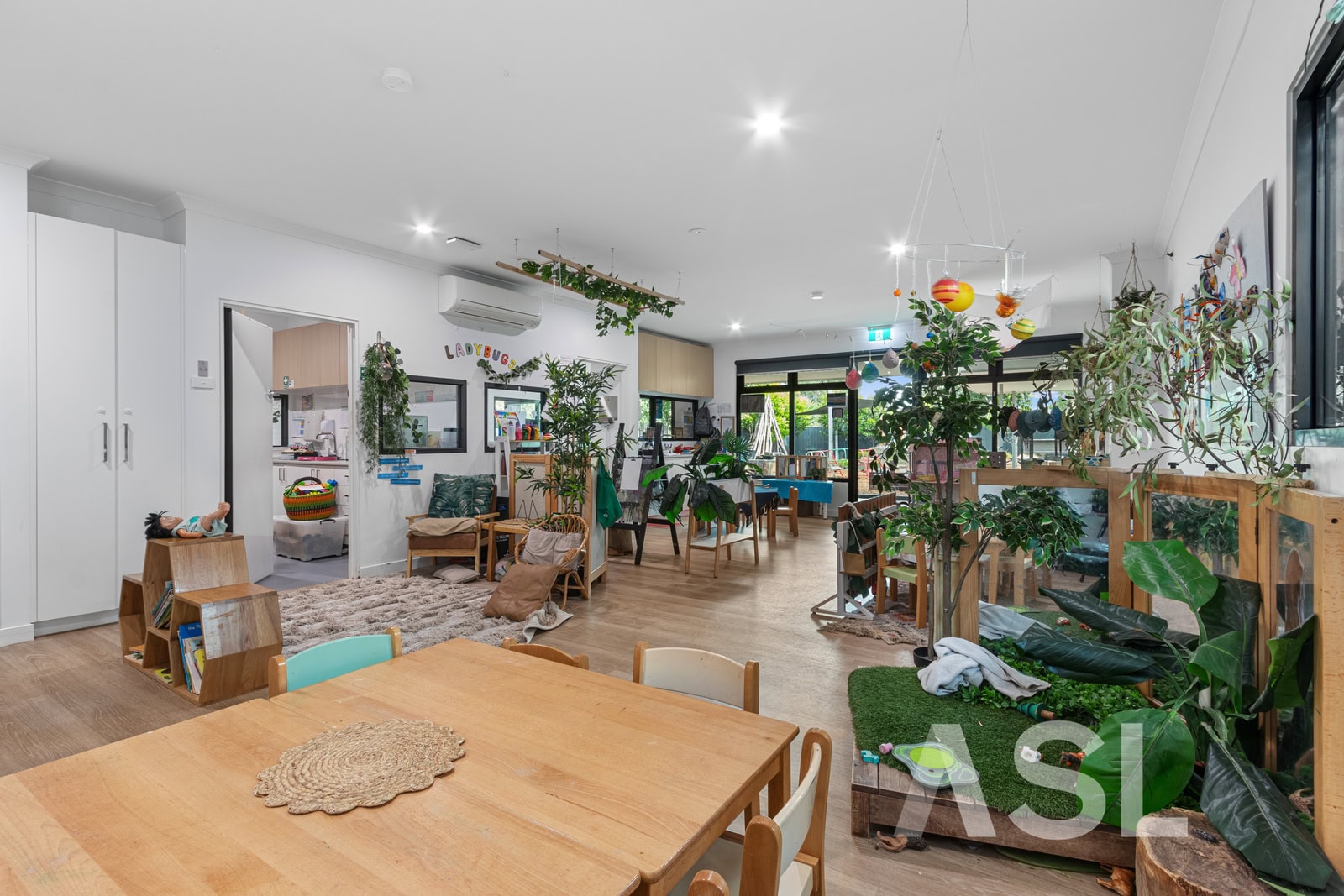 029 Open2view ID881185 730 Elizabeth Drive 029 Open2view ID881185 730 Elizabeth Drive