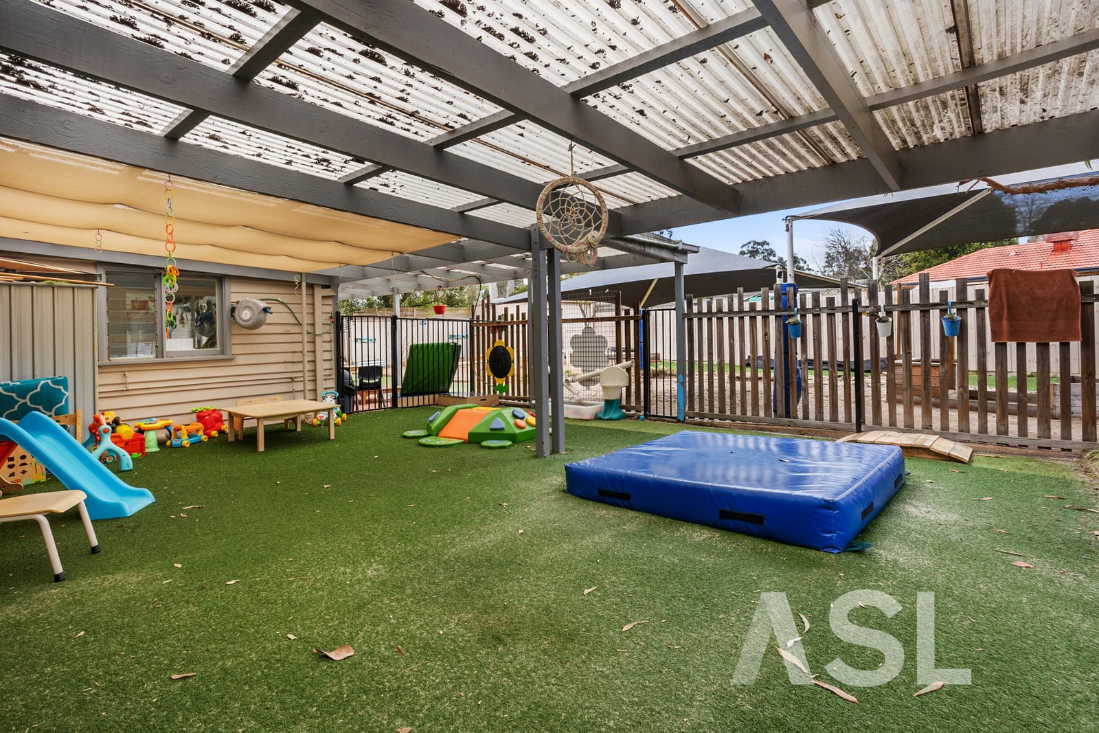 014_Open2view_ID891477-78_Albert_Street 014_Open2view_ID891477-78_Albert_Street