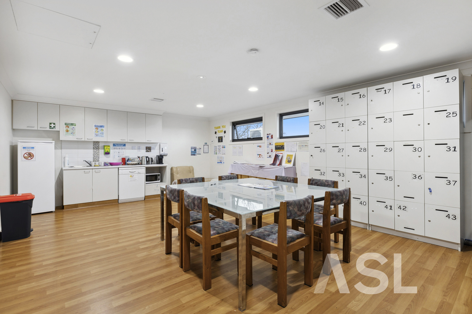 028_Open2view_ID894723-66_-_70_High_Street_Road__Ashwood 028_Open2view_ID894723-66_-_70_High_Street_Road__Ashwood