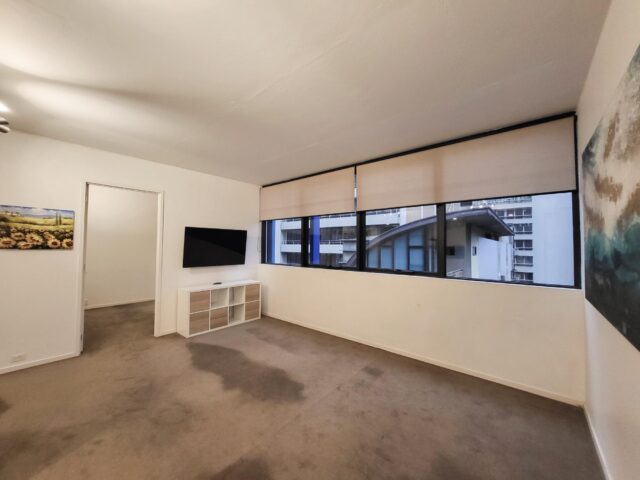4b0ce024 UNDER APPLICATION – Furnished Single Bedroom Apartment – Centre of Melbourne CBD Location Photo