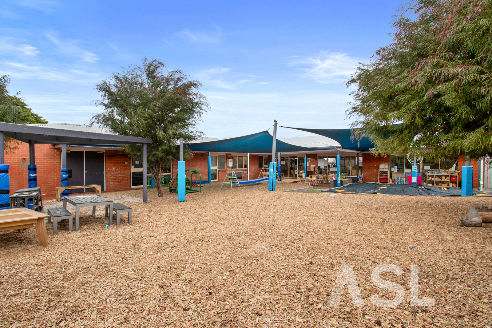 030_Open2view_ID899345-8_Moresby 030_Open2view_ID899345-8_Moresby