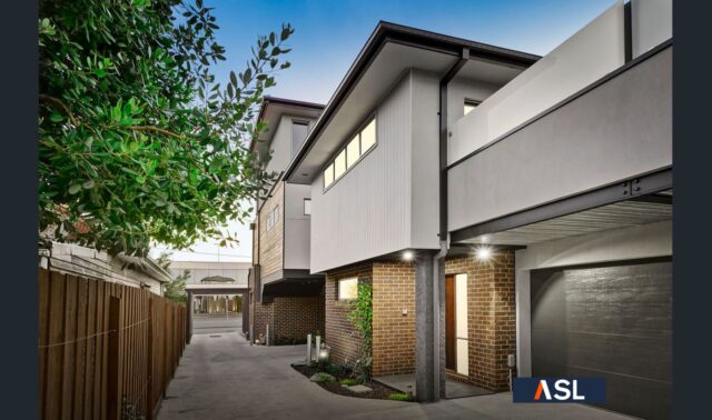 f575226c Stunning Two Bedroom Townhouse in the Perfect Location Location Photo